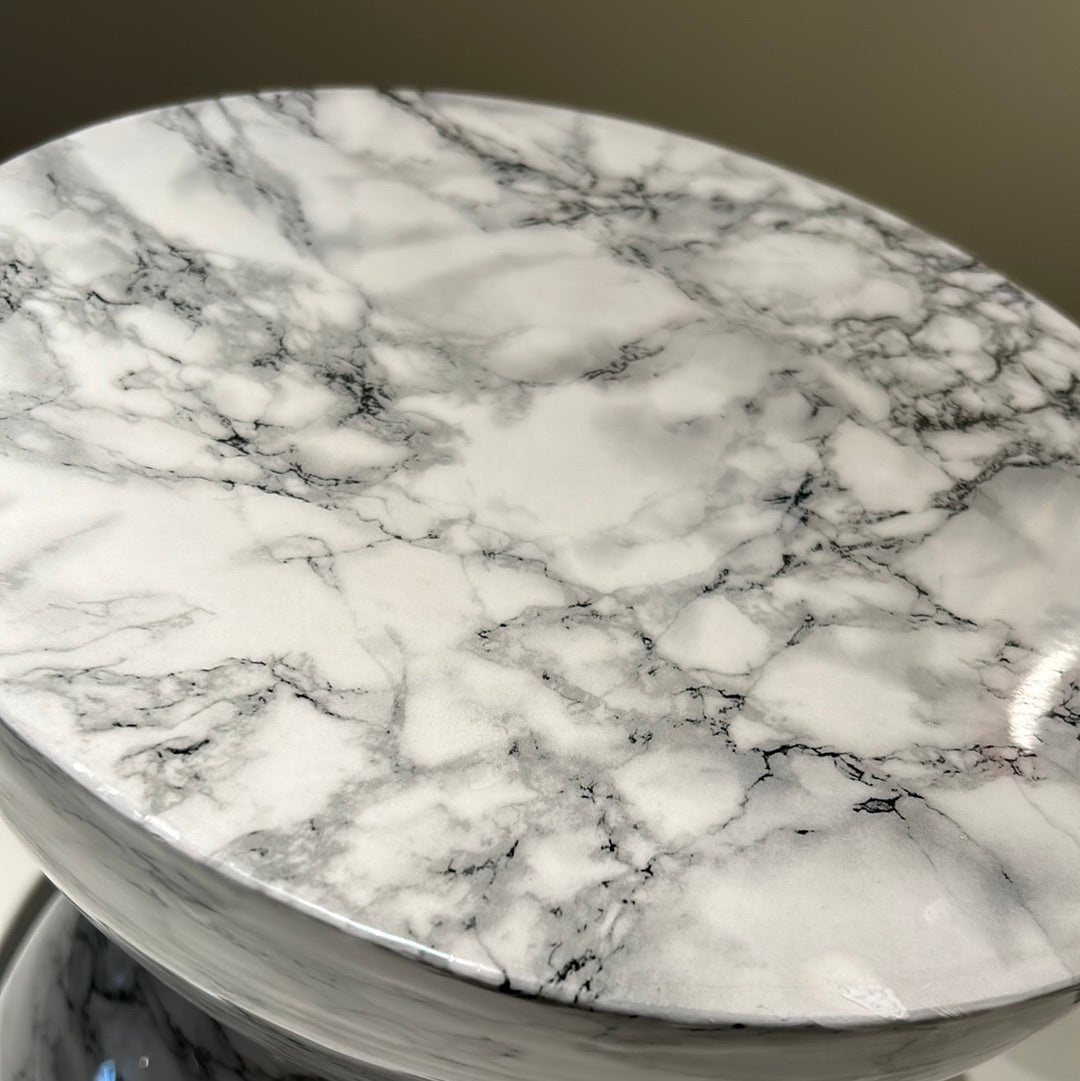 Table white marble