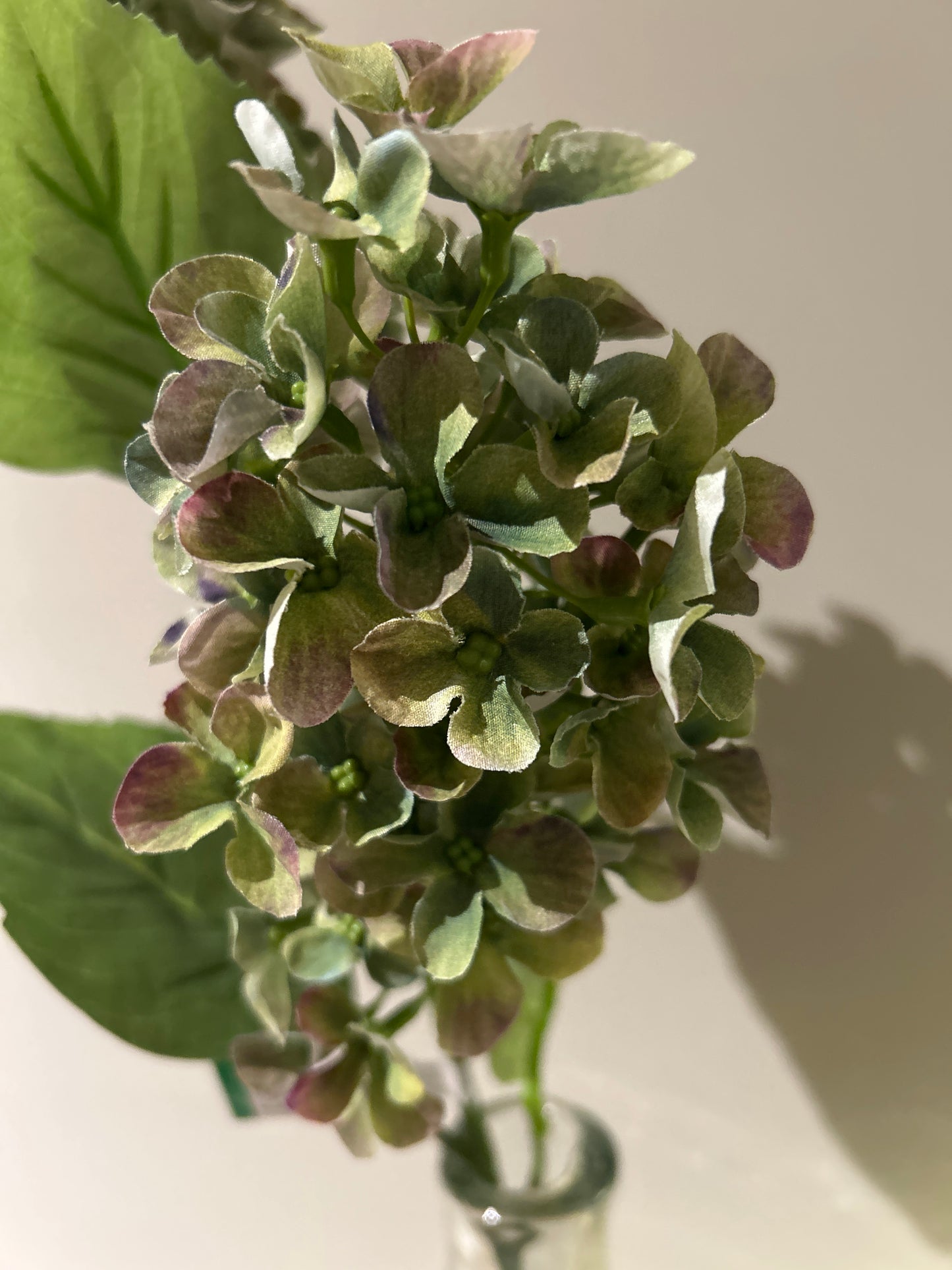 Hydrangea spray 76 cm