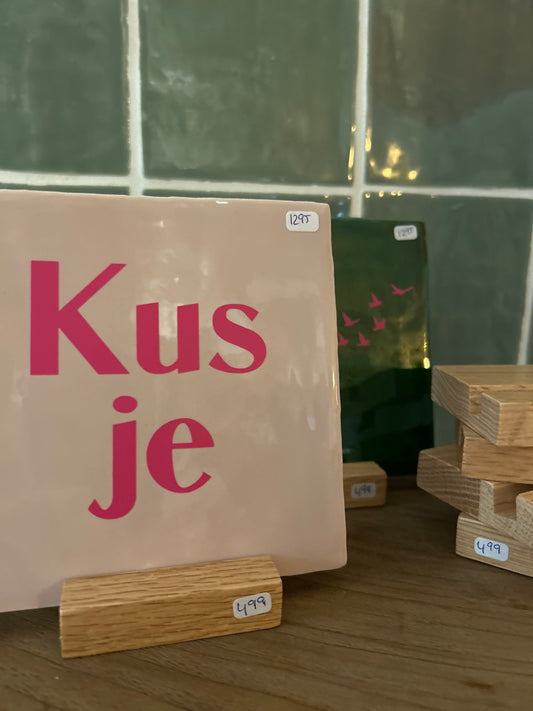 Tegeltje Kusje