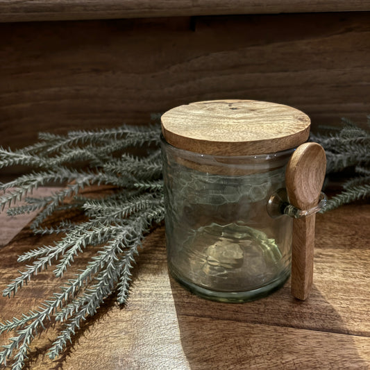 Madam Stoltz Voorraadpot - Maat S - Gehamerd Glas met Mangohouten Lepel