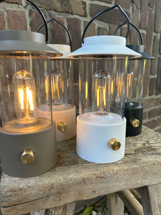 Fraaaie buiten lantaarn wit