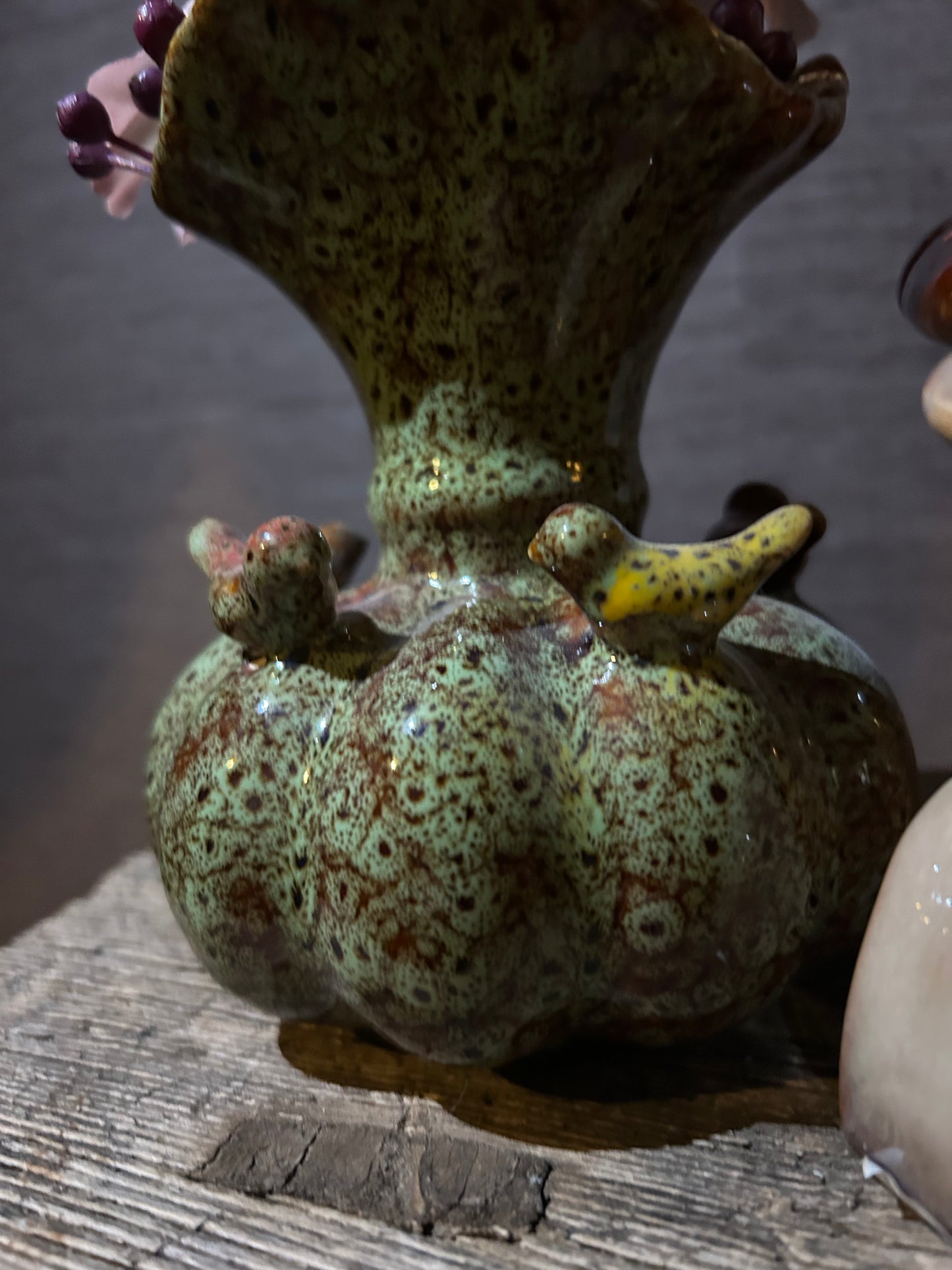 Autum Vase Bird Green